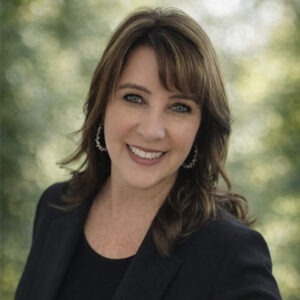Bergen-Financial-Group_Headshot_Brenda